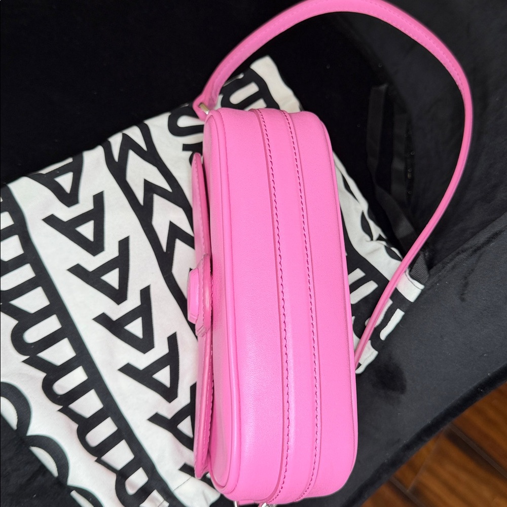 MarcJacobs NWOT  Clove Crossbody /shoulder bag bubblegum pinks/dust bag - Picture 8 of 10